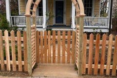 Cedar-Fence-with-Gate