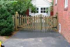 #3 Pressure Treated Pine Picket with Dip