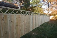 #18 1x6 Pine Flatboard fence with Criss Cross lattice